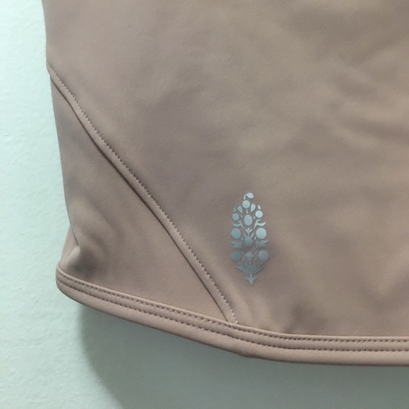 Free People FP pink pearl revelation crop NWT Med - Picture 15 of 16